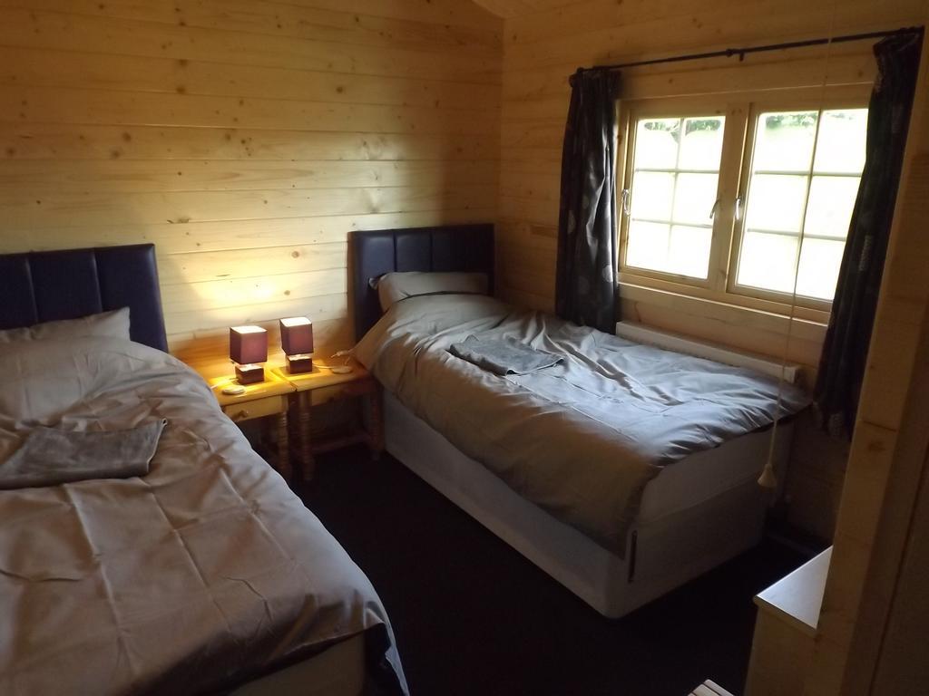 Avonvale Holiday Lodges Evesham Esterno foto